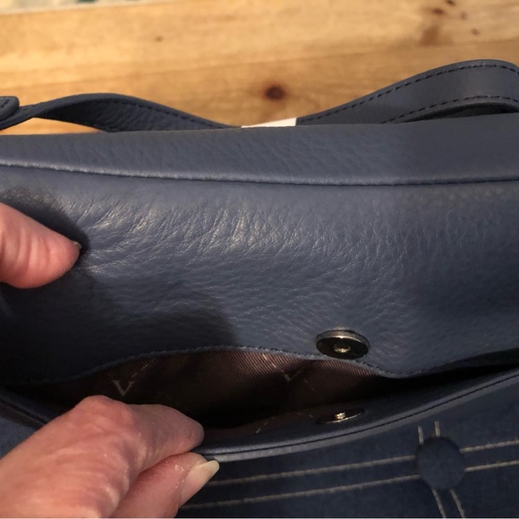 Vince Camuto Crossbody Bag - Picture 4 of 12